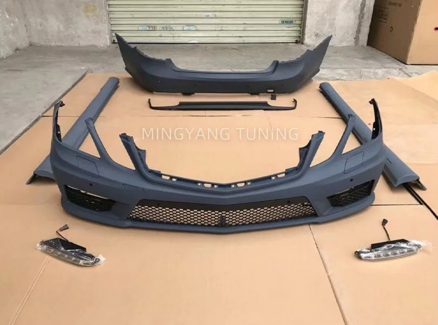 Комплект обвеса W212 AMG 63 (E-Класс, до рестайлинга) 2010-2013