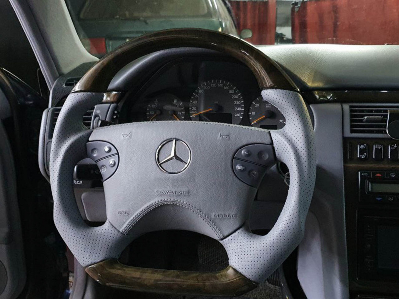 Анатомический руль Mercedes Benz W210