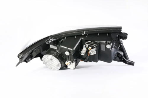 Фары передние Toyota Land Cruiser 200, стиль LC300 2008-2015