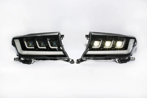 Фары передние Toyota Land Cruiser 200, стиль LC300 2008-2015