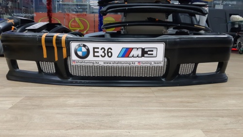 Передний бампер BMW E36 M-Technic (не оригинал)